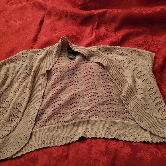 Crochet cover up - Picture 1 of 2